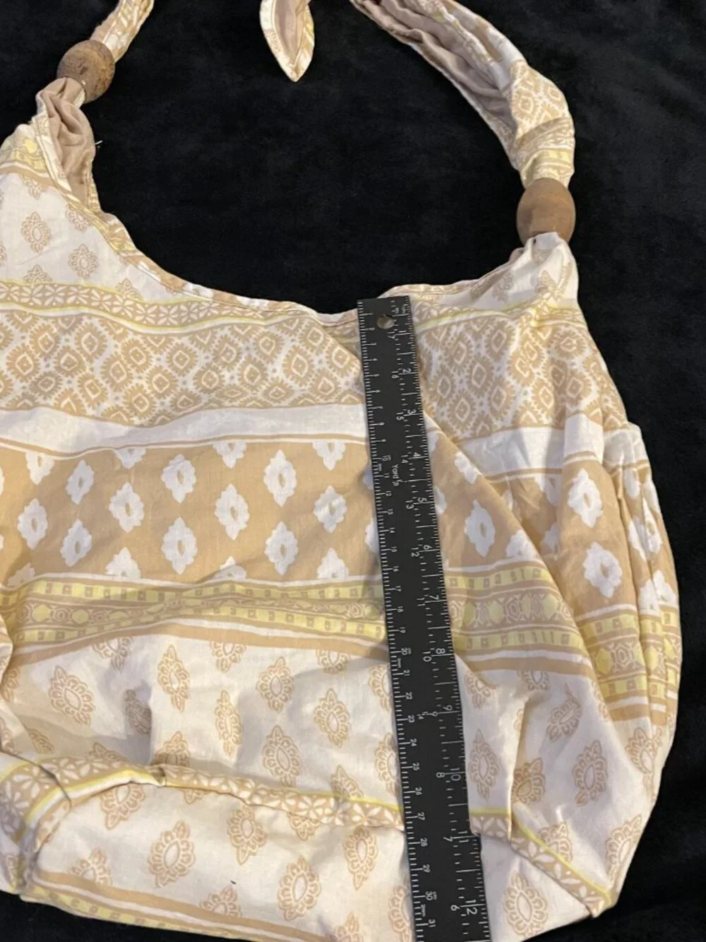 Old Navy Boho Cream Tan Hobo Bag w/ Wood Bead Strap